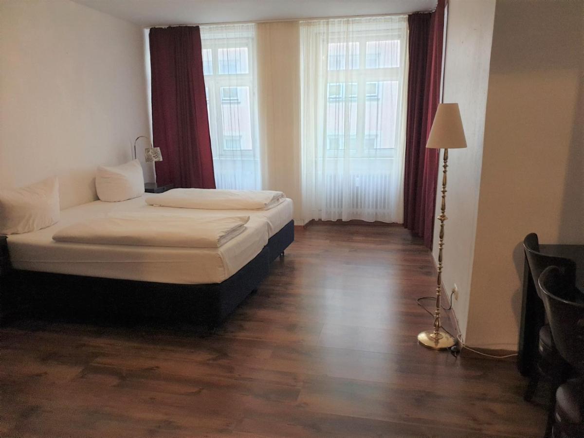 Apartment Rathausplatz - Hotel Fuerstenhof Kempten Bagian luar foto